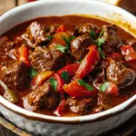 Ungarisches Paprika-Gulasch Rezept